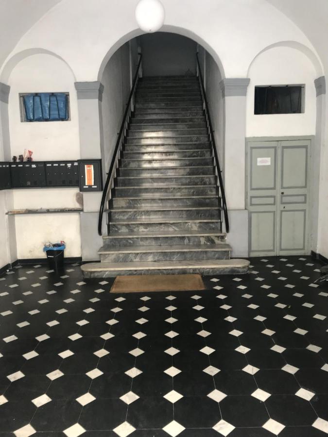 Casa Vacanza " La Rosa " Imperia Liguria Buitenkant foto