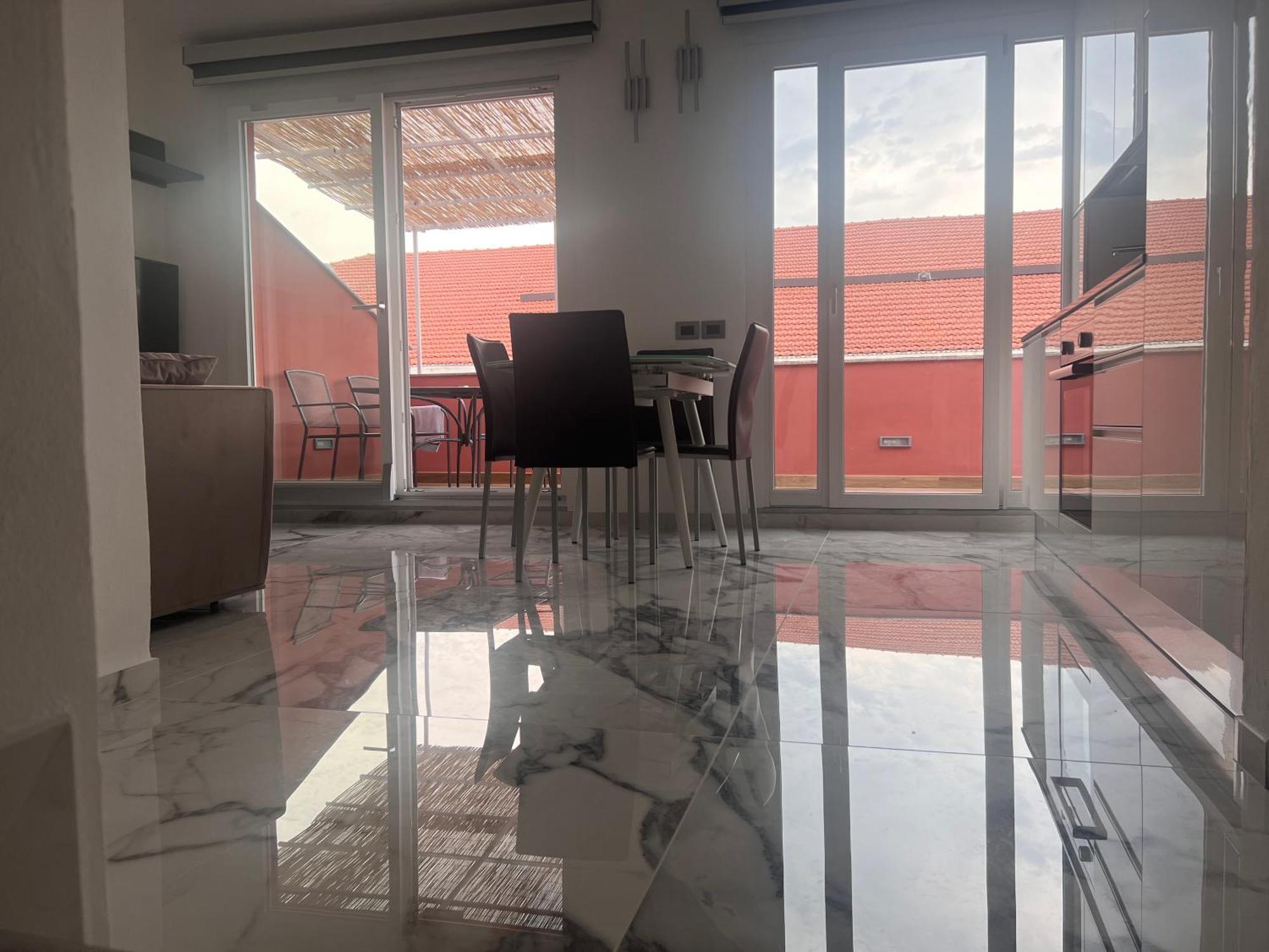 Casa Vacanza " La Rosa " Imperia Liguria Buitenkant foto