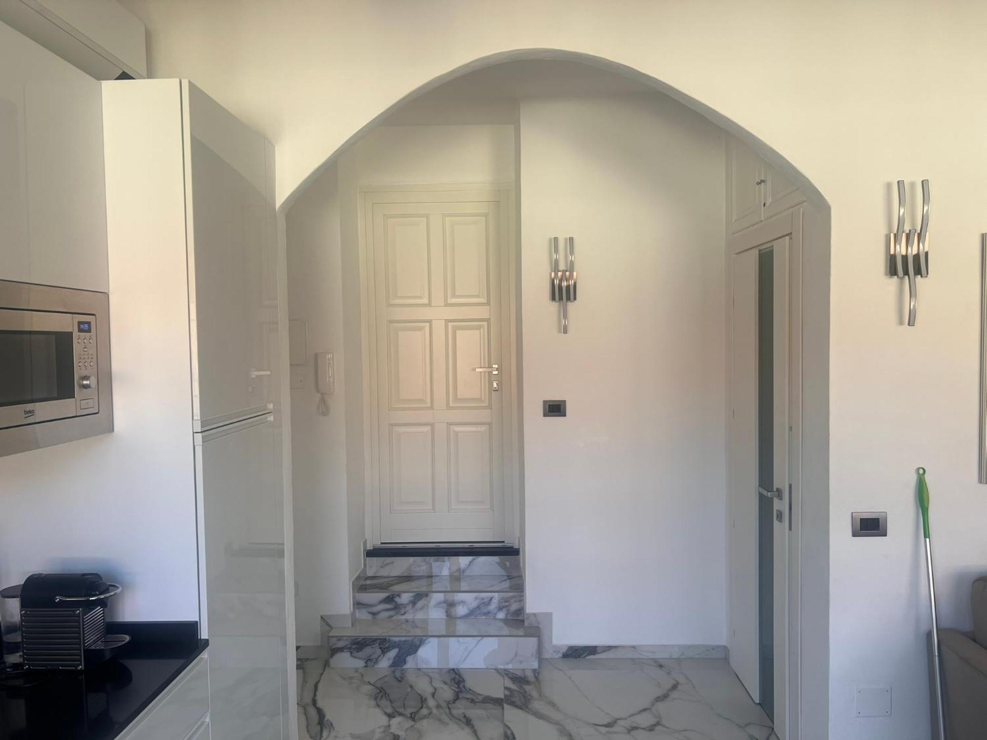 Casa Vacanza " La Rosa " Imperia Liguria Buitenkant foto